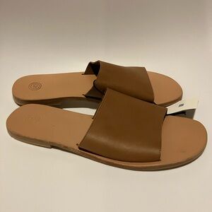 Urban outfitters UO basic brown tan Slides sandals summer chic 10